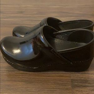 Dansko Professional Clogs. Patent Leather. Size 38